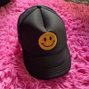 Women’s Glittery Gold Smiley cap- like new